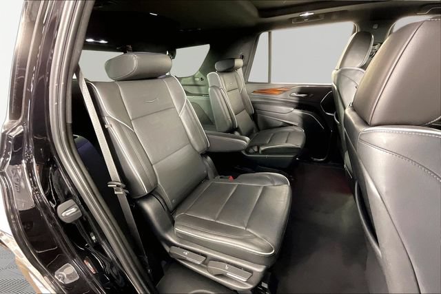 Used 2023 Cadillac Escalade Premium Luxury RWD image 22