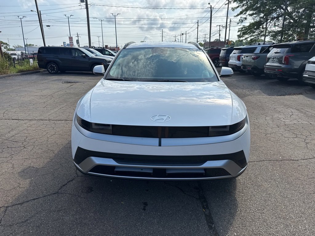New 2025 Hyundai Ioniq 5 SEL image 2