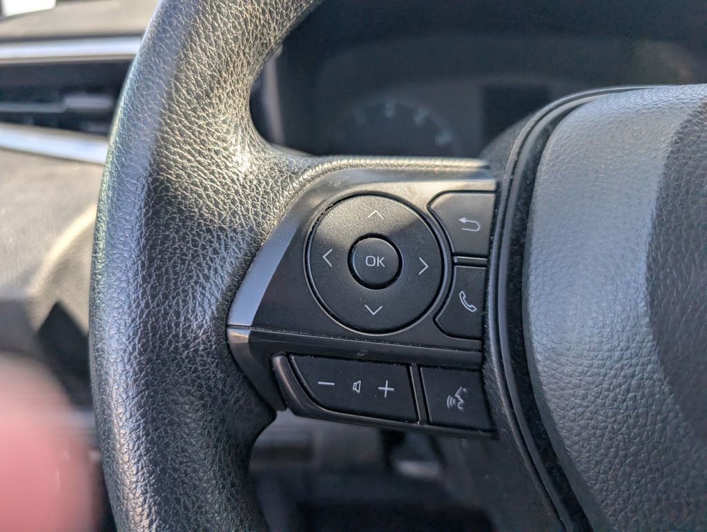 Used 2024 Toyota Corolla LE image 13