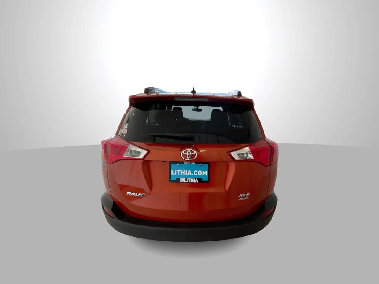 Used 2015 Toyota RAV4 XLE AWD/4WD image 7