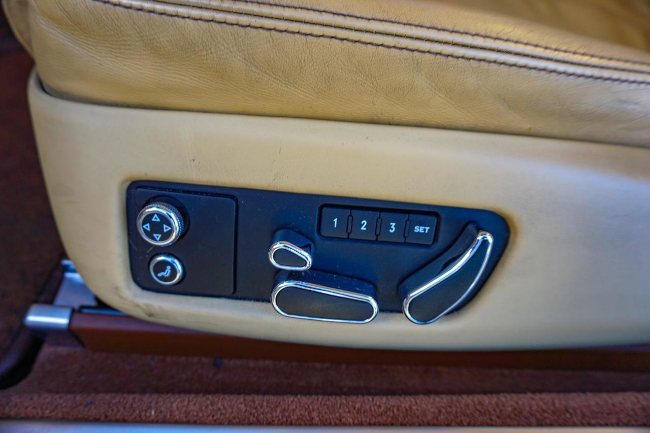 Used 2012 Bentley Continental GT image 31