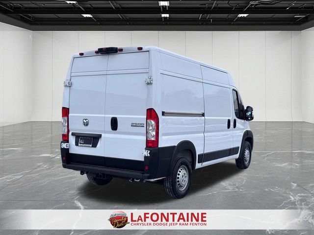 Used 2025 RAM ProMaster 2500 w/ Convenience Group image 5