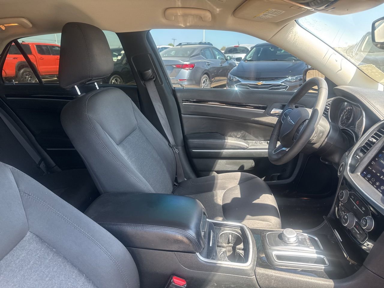 Used 2023 Chrysler 300 Touring image 26