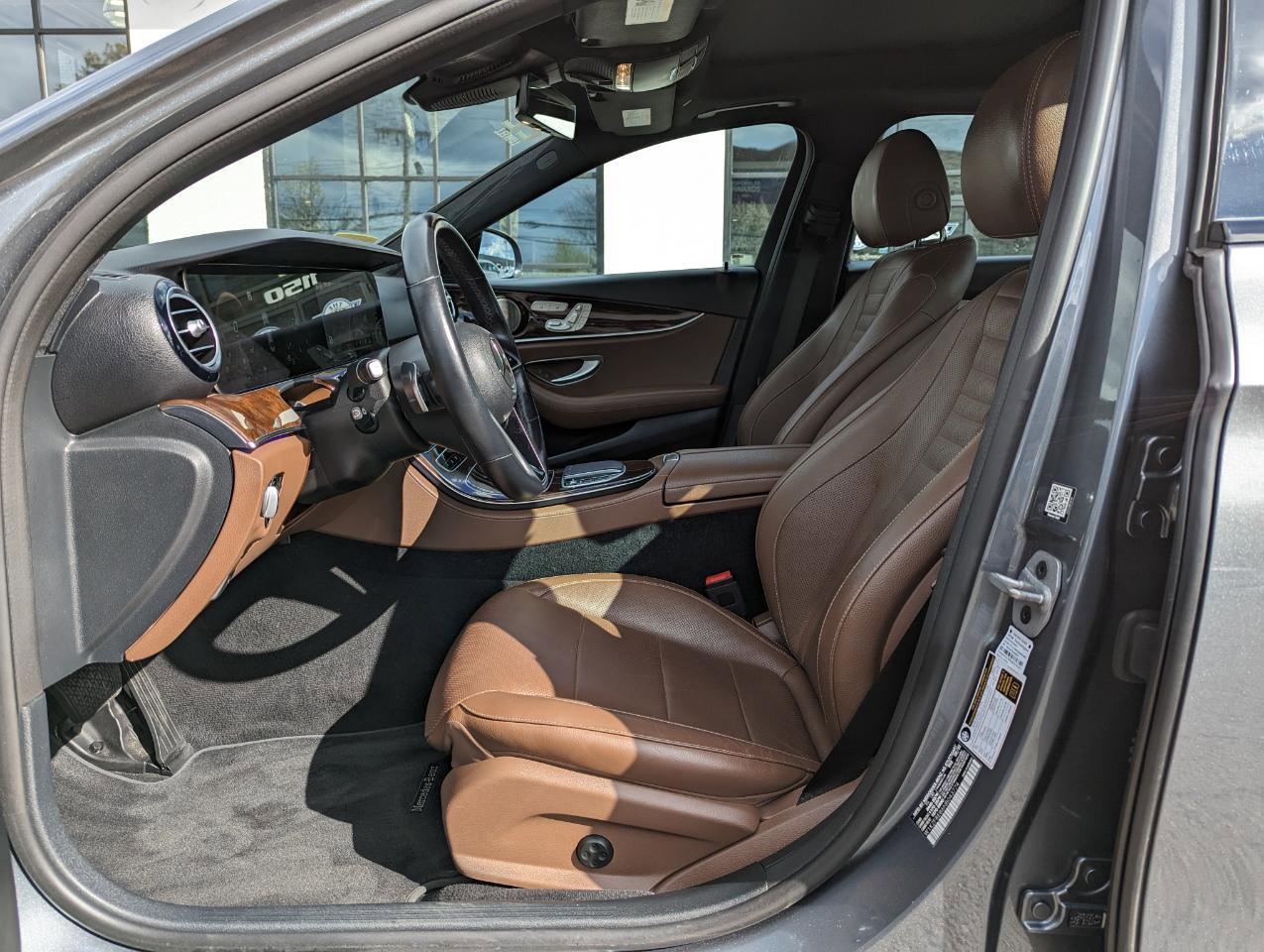 Used 2022 Mercedes-Benz E 350 4MATIC Sedan image 13