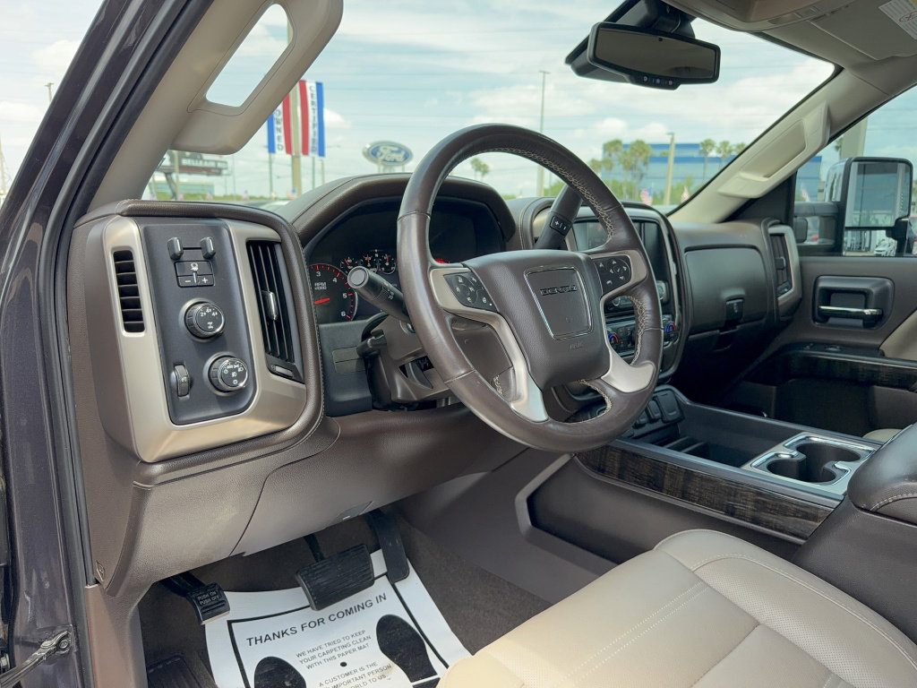 Used 2016 GMC Sierra 2500 Denali AWD/4WD image 11