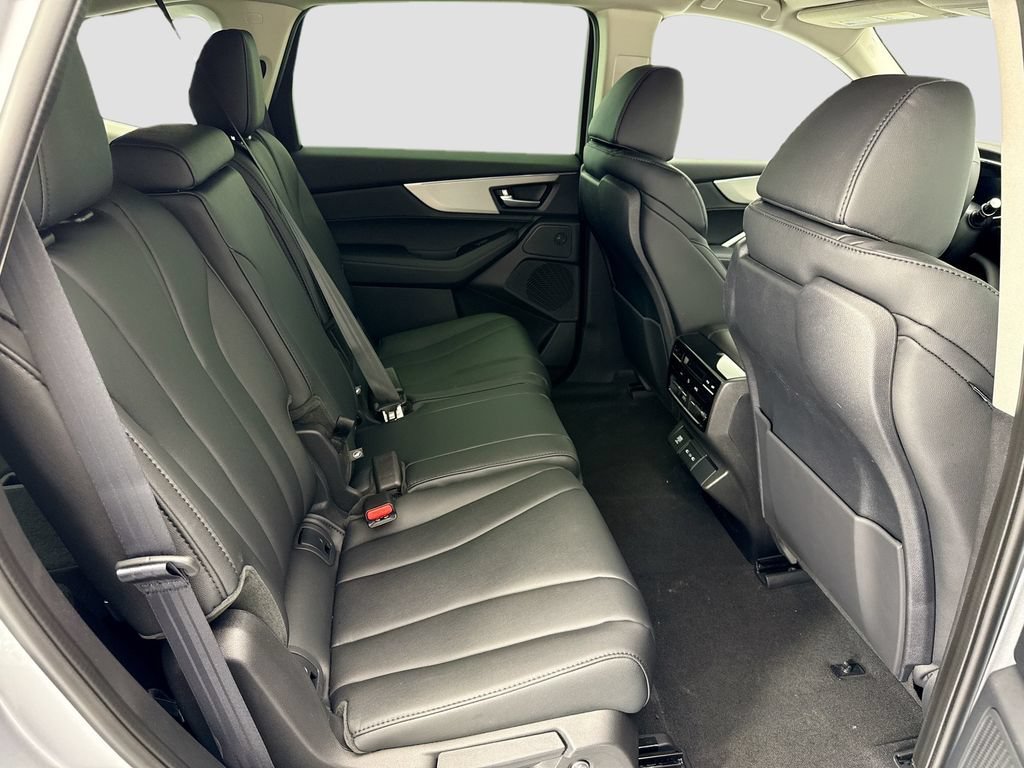 Used 2026 Acura MDX FWD image 22