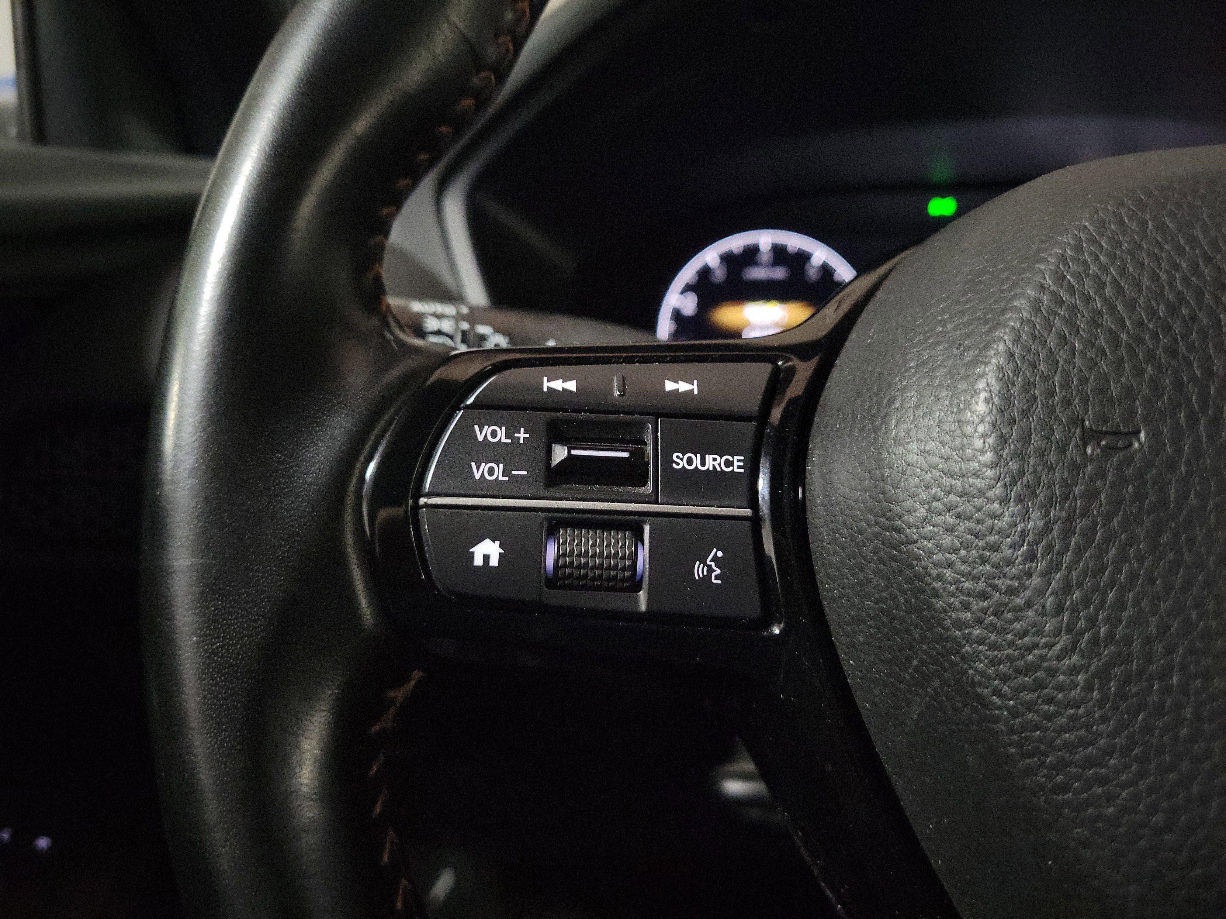 Used 2025 Honda HR-V Sport image 23