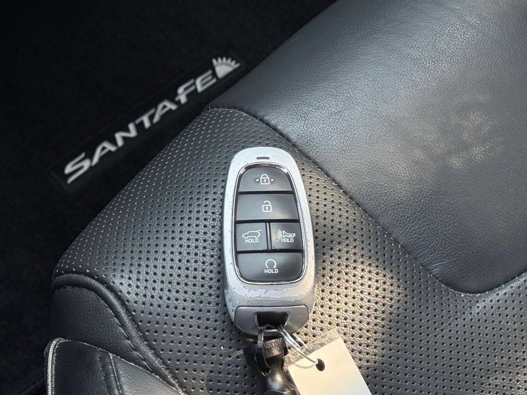 Used 2021 Hyundai Santa Fe SEL w/ Convenience + Premium Package FWD image 35