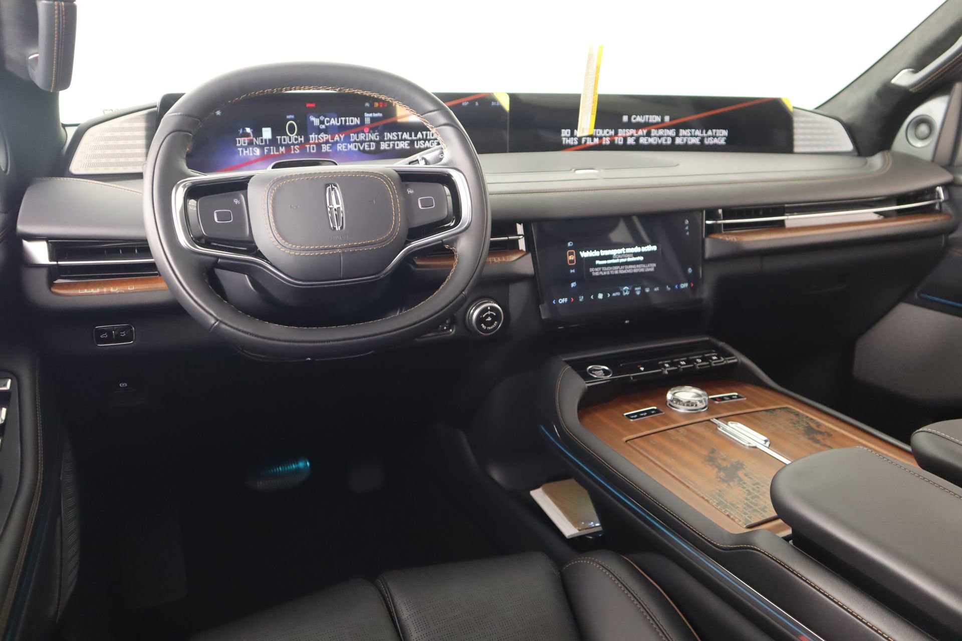 New 2026 Lincoln Navigator Black Label image 2