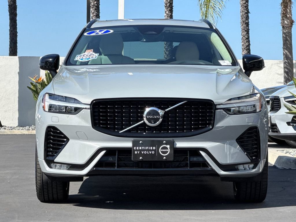 Certified 2024 Volvo XC60 B5 Plus w/ Protection Package Premier image 8