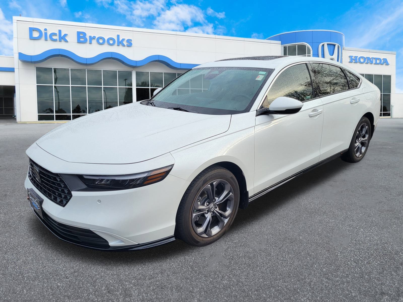 New 2024 Honda Accord EX-L image 1