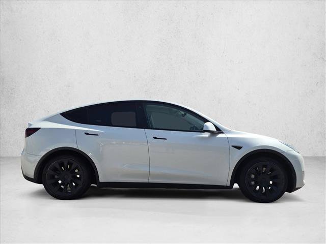 Used 2021 Tesla Model Y Long Range AWD/4WD image 4
