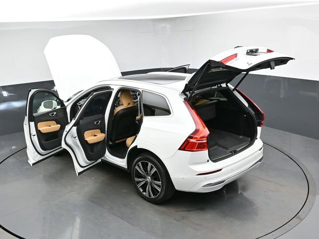 Used 2023 Volvo XC60 B5 Ultimate w/ Climate Package image 52