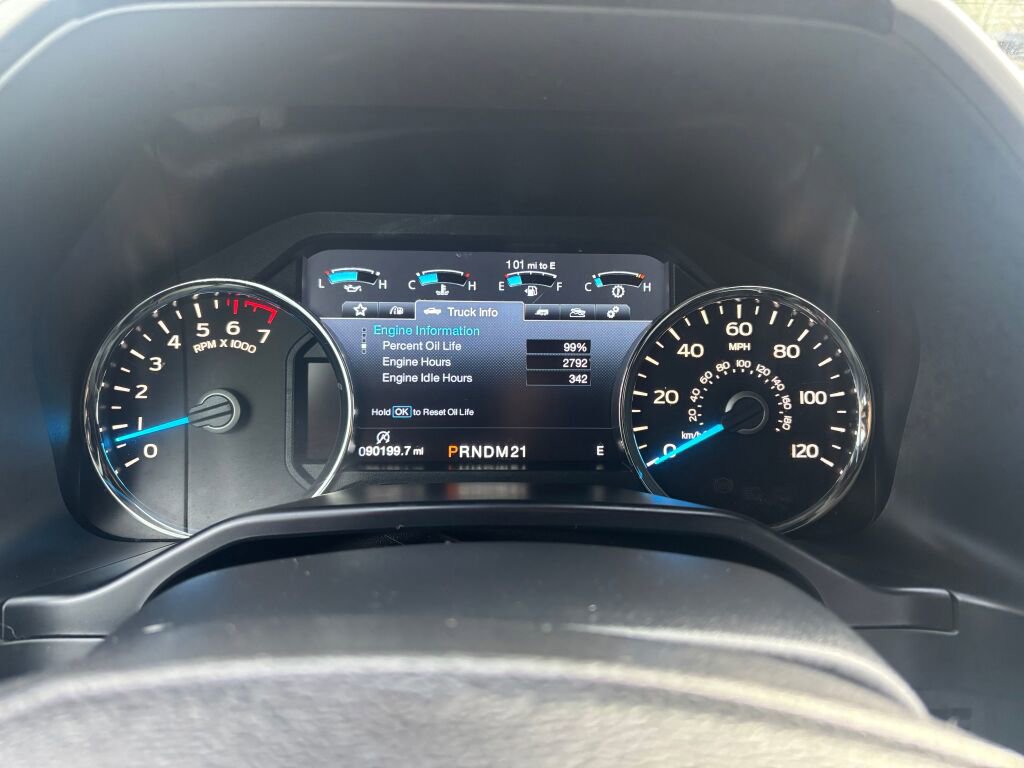 Used 2015 Ford F150 Lariat image 22