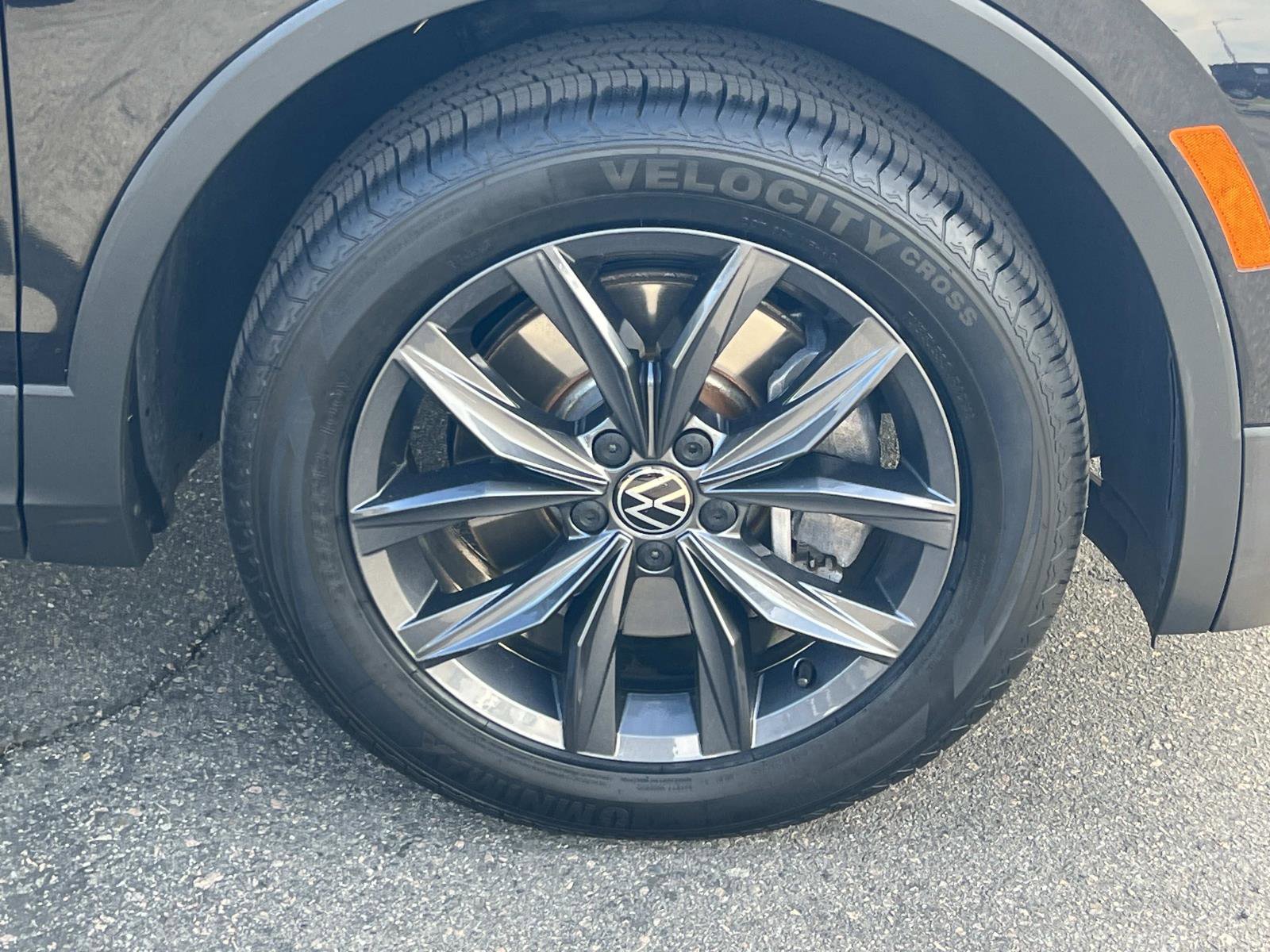 Certified 2022 Volkswagen Tiguan SE image 27