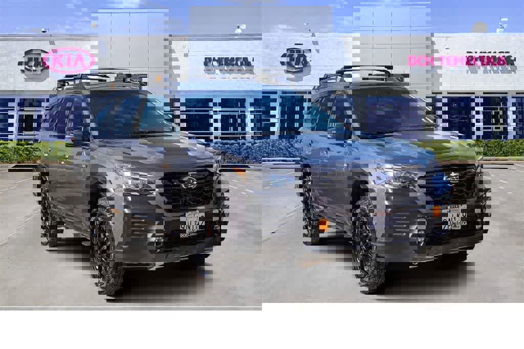 Used 2022 Subaru Outback Wilderness image 3