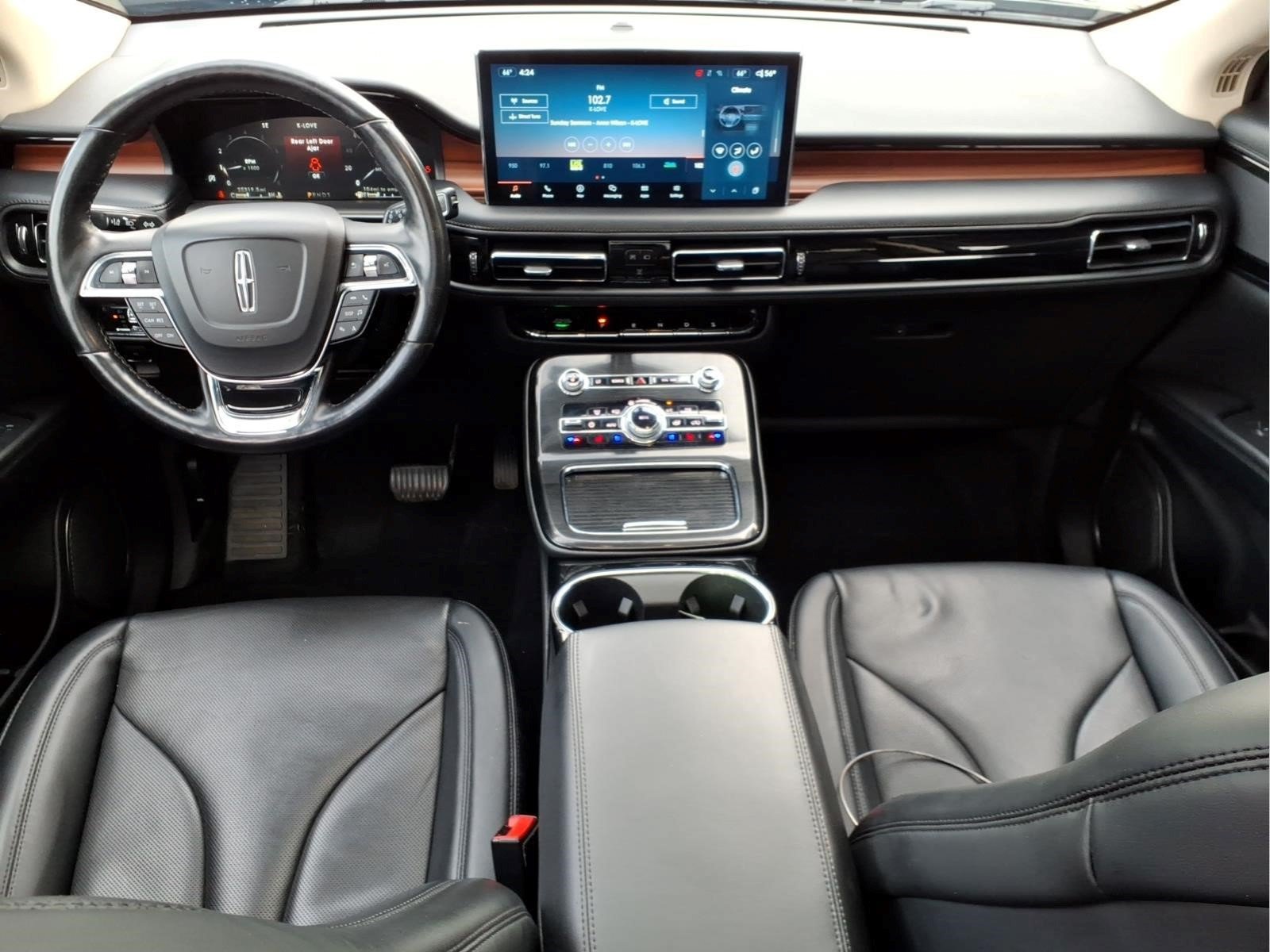 Used 2023 Lincoln Nautilus Reserve w/ Monochromatic Package AWD/4WD image 11