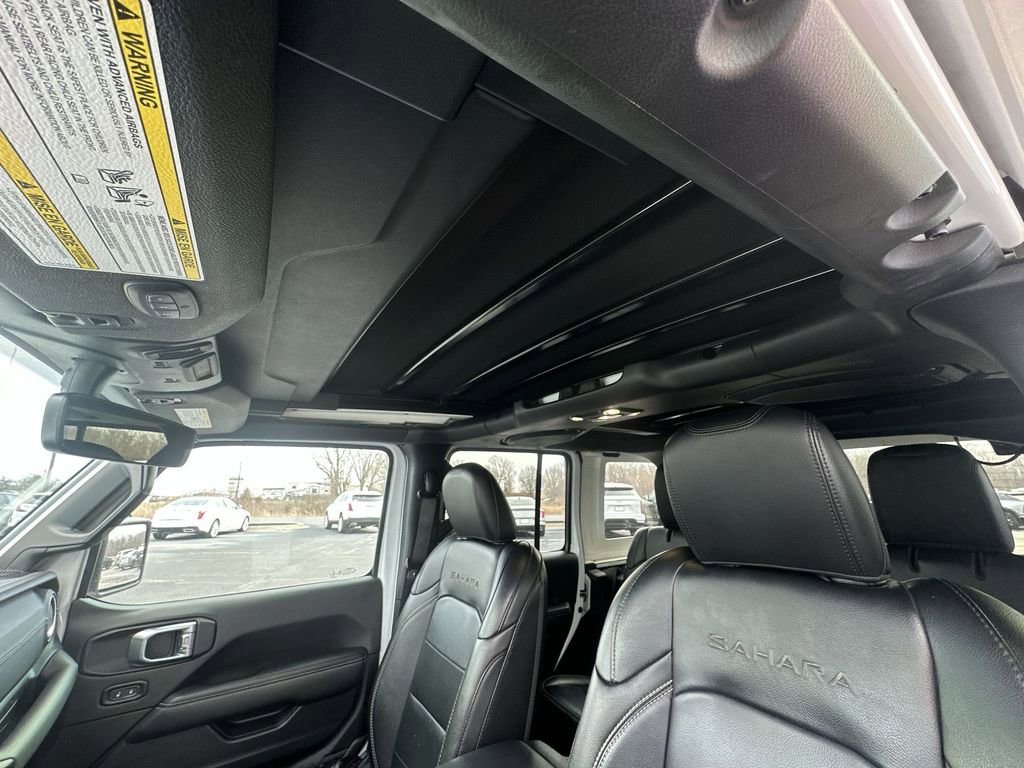 Used 2020 Jeep Wrangler Unlimited Sahara image 22