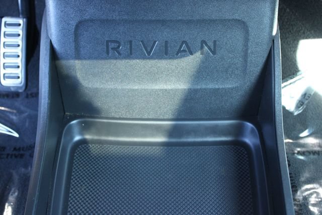 Used 2024 Rivian R1S Adventure AWD/4WD image 22