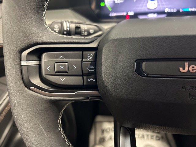 Used 2026 Jeep Cherokee Limited AWD/4WD image 25