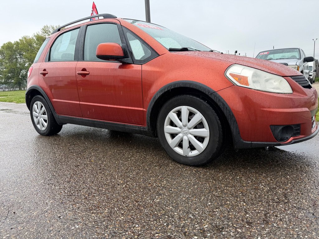 Used 2010 Suzuki SX4 AWD Hatchback image 1