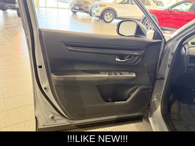 Used 2025 Honda CR-V LX image 22