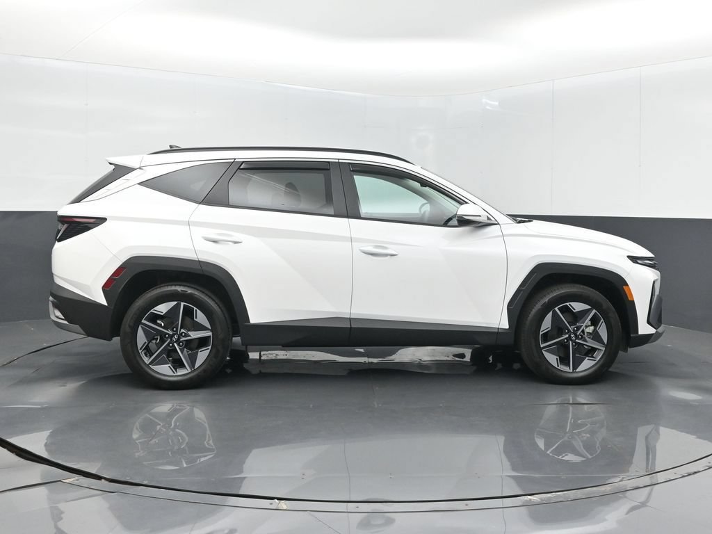 Used 2025 Hyundai Tucson SEL AWD/4WD image 5