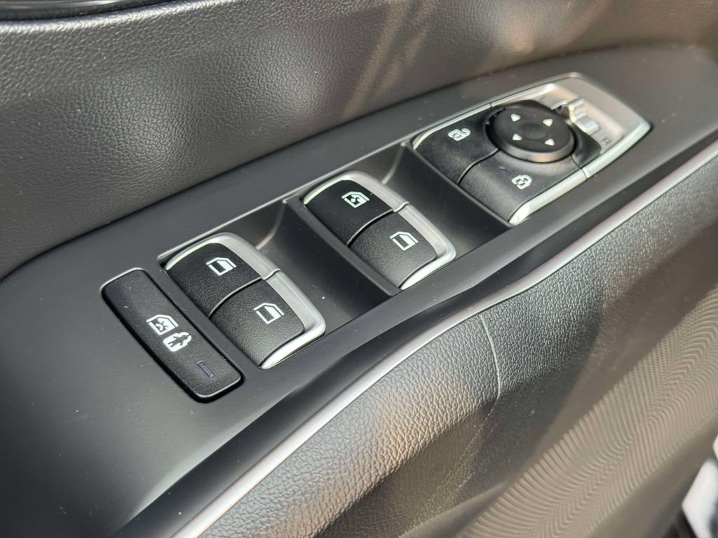 Used 2023 Kia Sorento EX AWD/4WD image 16