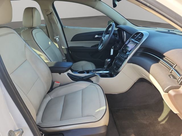 Used 2014 Chevrolet Malibu LT image 37