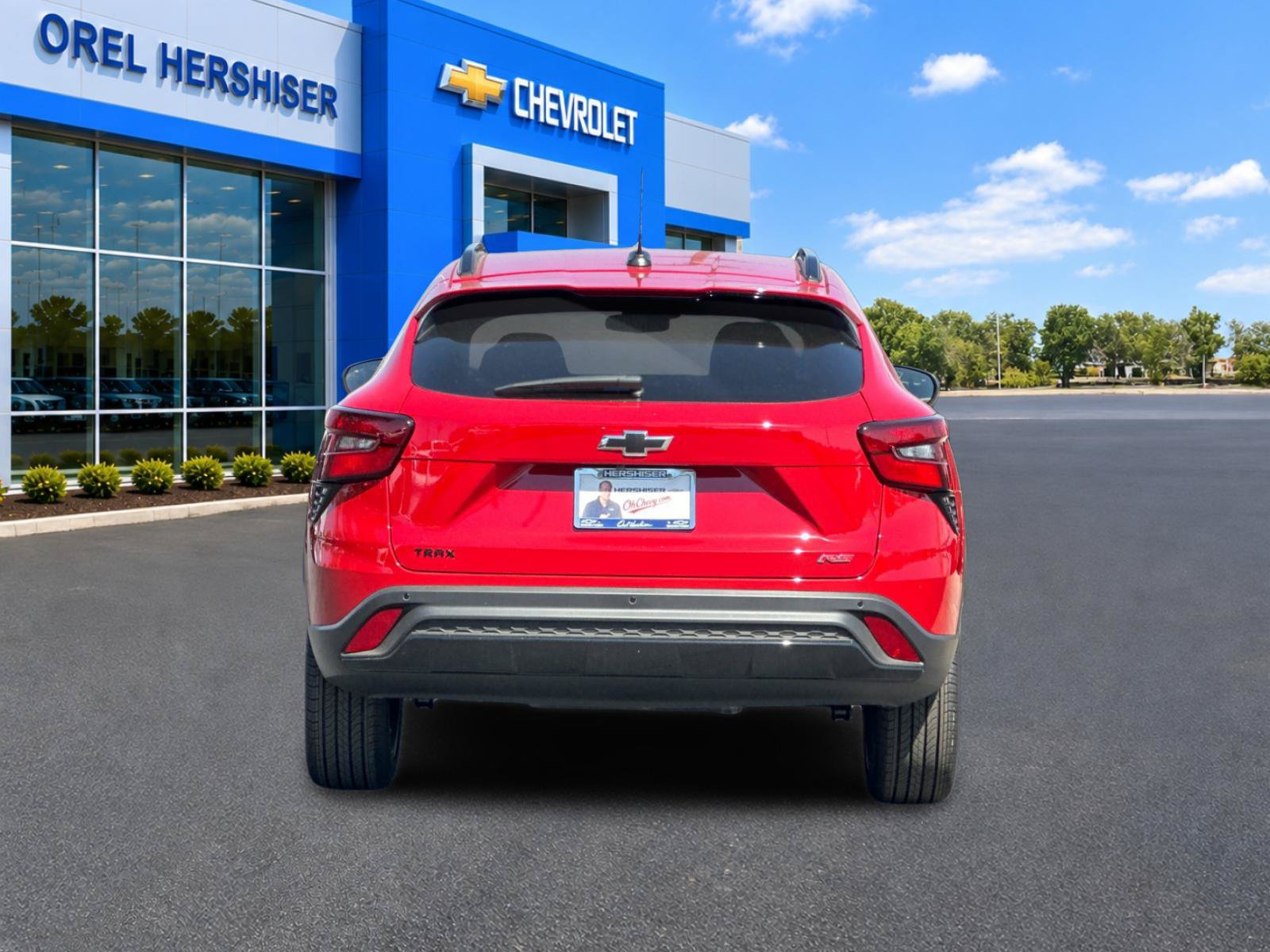 New 2026 Chevrolet Trax RS w/ Driver Confidence Package FWD image 5