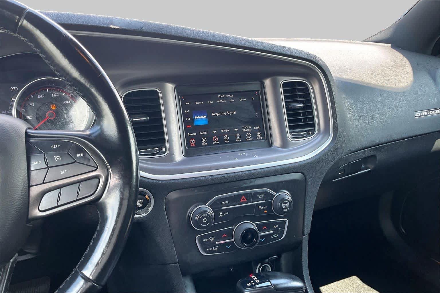 Used 2022 Dodge Charger SXT RWD image 7