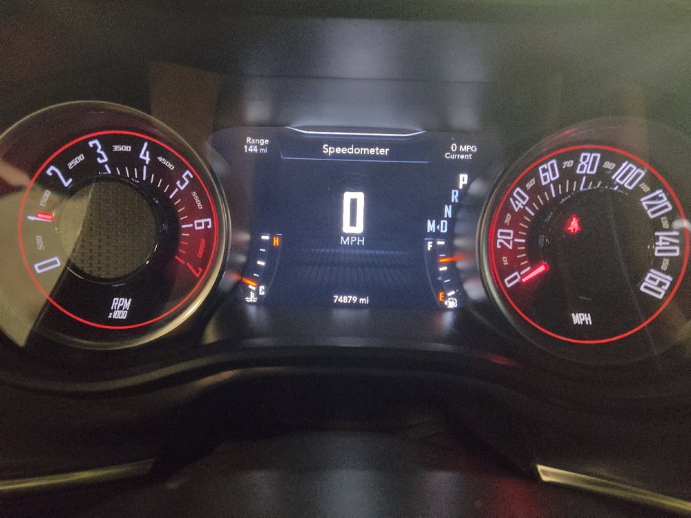 Used 2018 Dodge Challenger SXT RWD image 23