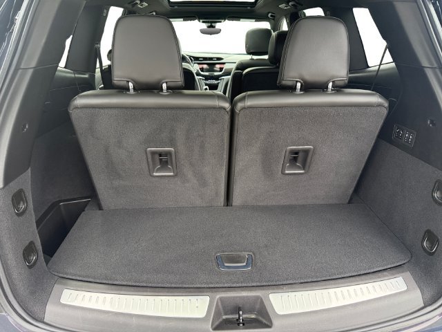 Used 2024 Cadillac XT6 Sport w/ Technology Package AWD/4WD image 18