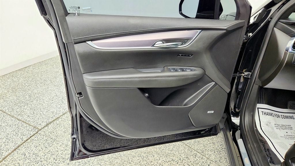 Used 2021 Cadillac XT6 Luxury FWD image 11