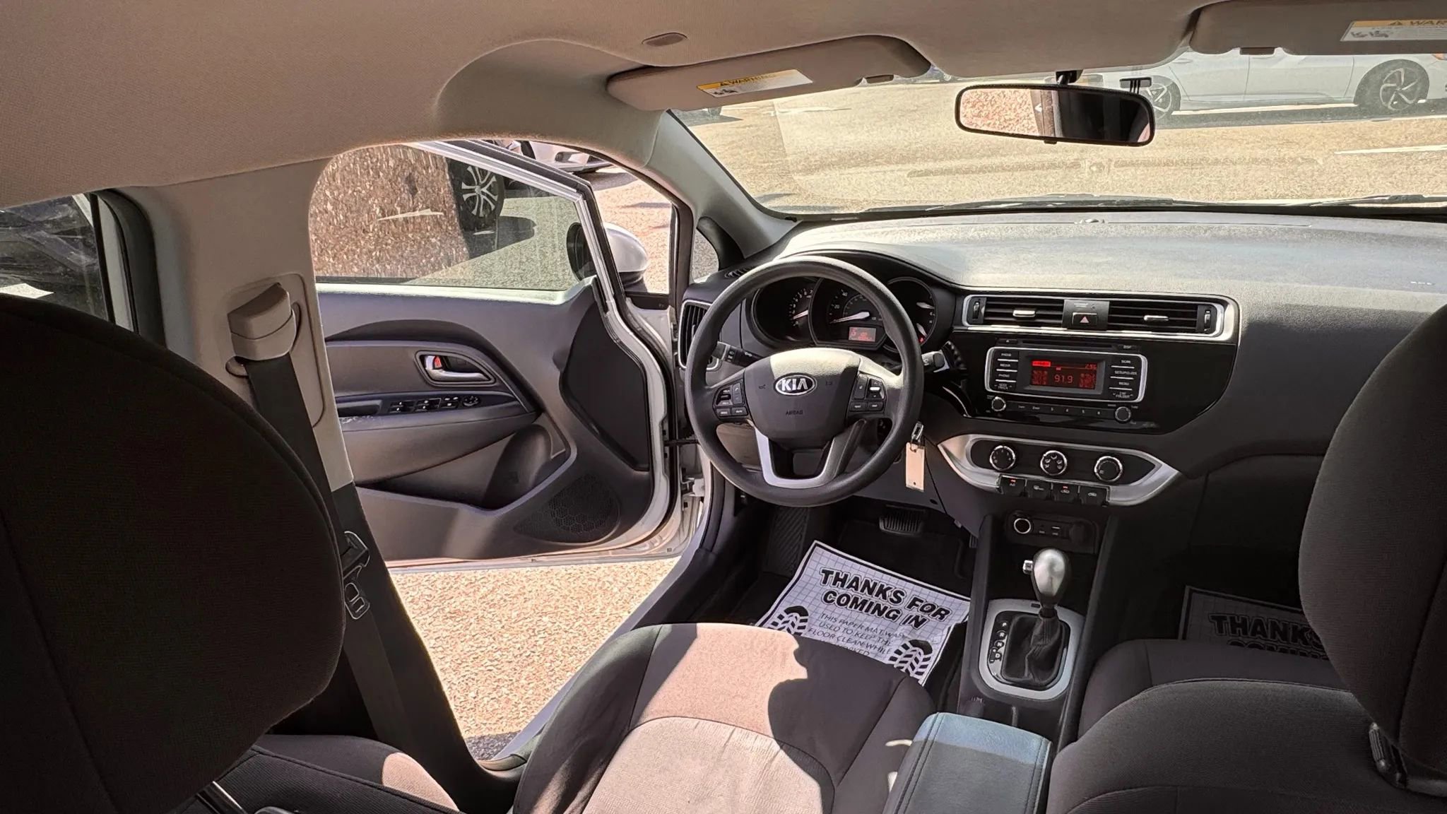 Used 2016 Kia Rio LX w/ Power Package FWD image 4