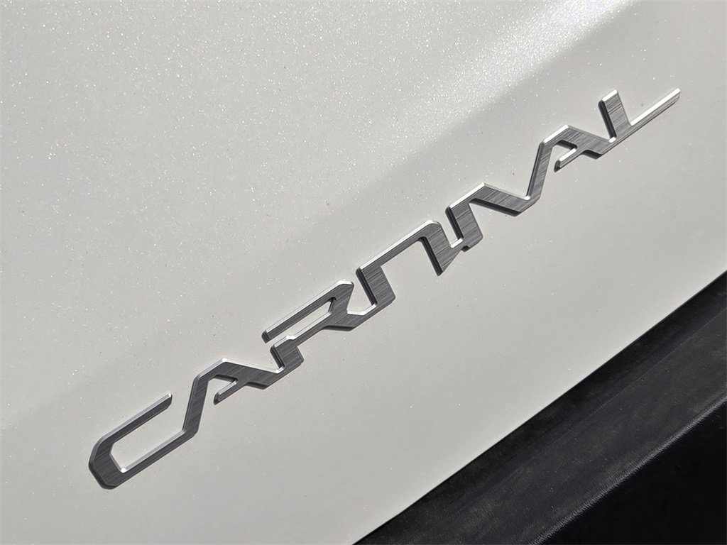 New 2026 Kia Carnival SX image 8