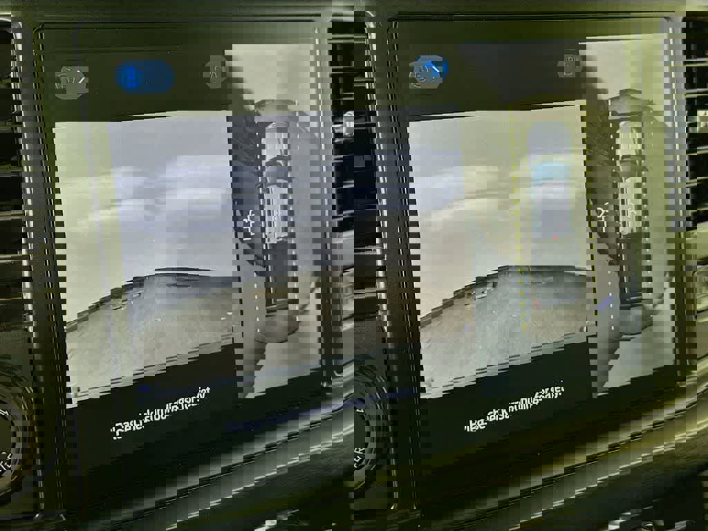 New 2026 Ford F250 Lariat w/ Black Appearance Package image 29