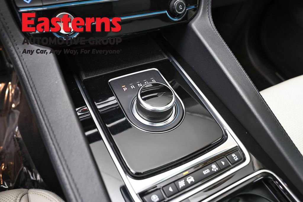 Used 2020 Jaguar F-PACE Prestige AWD/4WD image 13