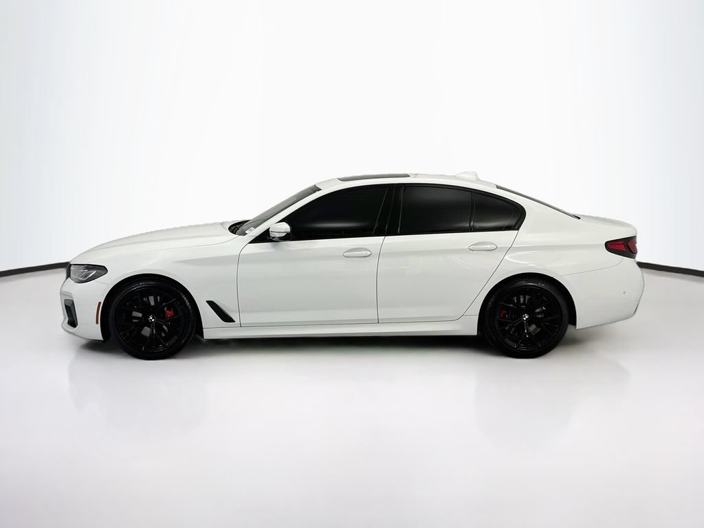 Used 2022 BMW 530i w/ M Sport Package RWD image 8