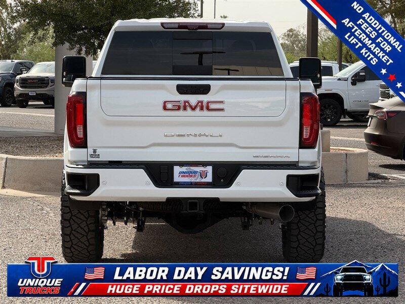 Used 2021 GMC Sierra 2500 Denali w/ Denali Ultimate Package AWD/4WD image 7