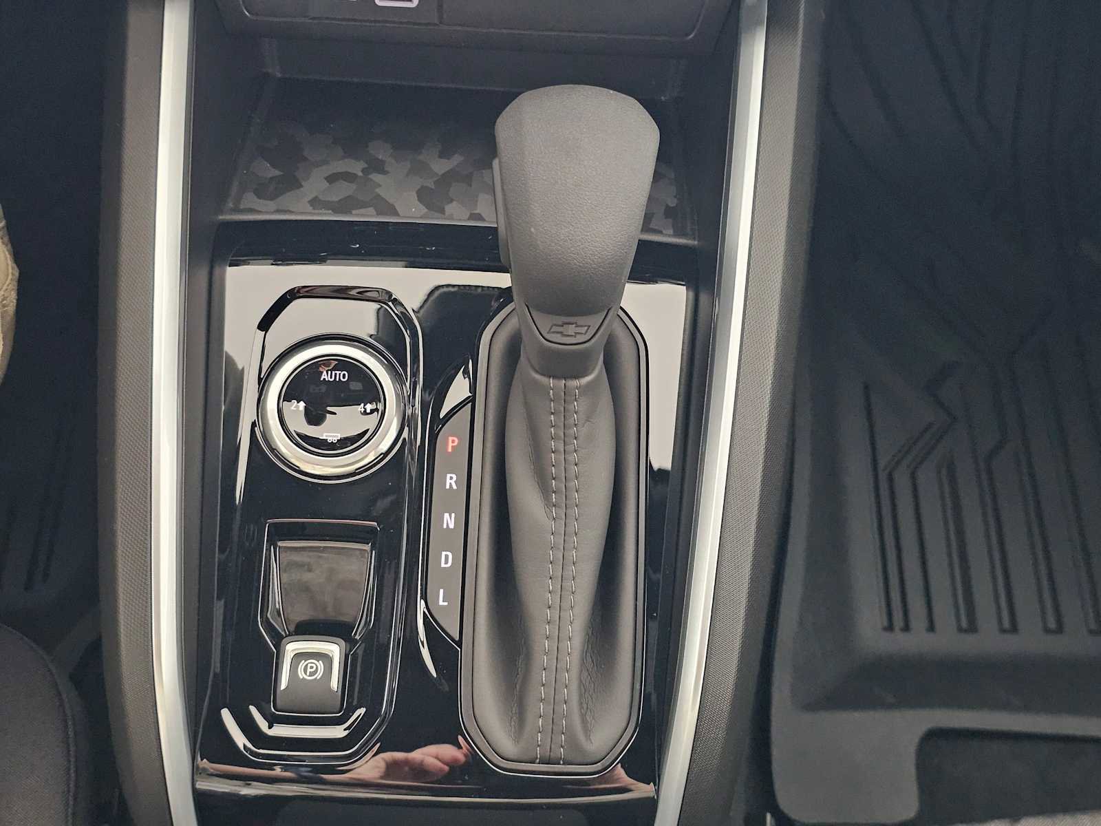 New 2026 Chevrolet Colorado W/T image 30