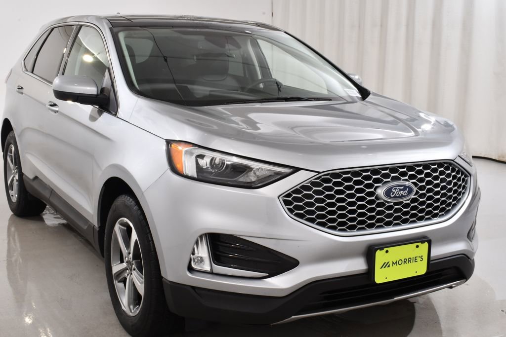 Used 2023 Ford Edge SEL w/ Convenience Package AWD/4WD image 4