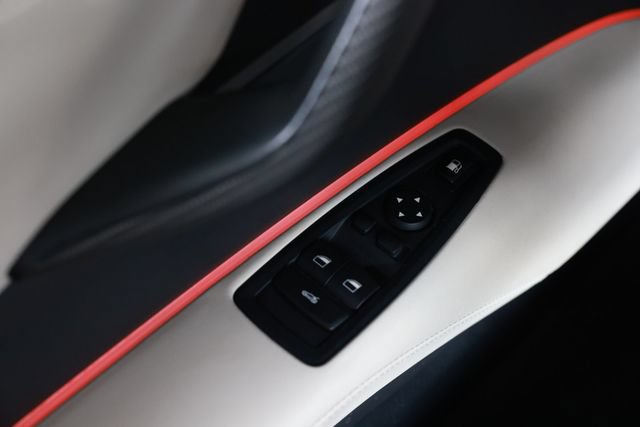 Used 2020 BMW i8 Coupe AWD/4WD image 48