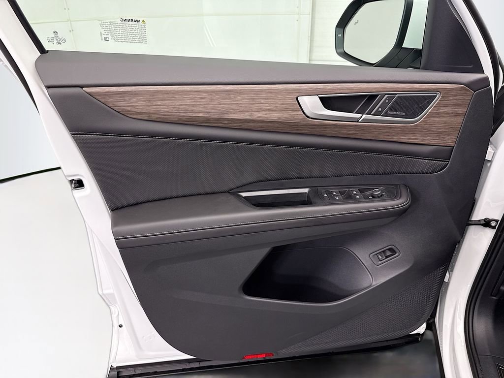 New 2026 Volkswagen Atlas SEL Premium R-Line image 24
