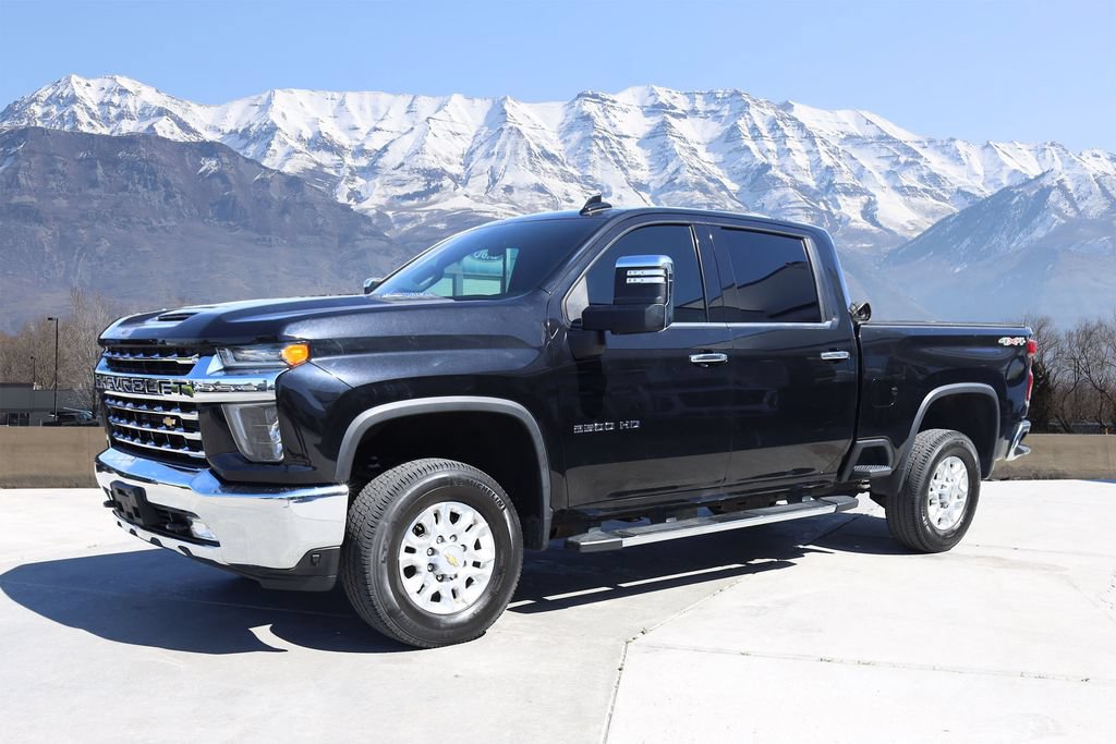 Used 2022 Chevrolet Silverado 2500 LTZ w/ LTZ Convenience Package AWD/4WD image 2
