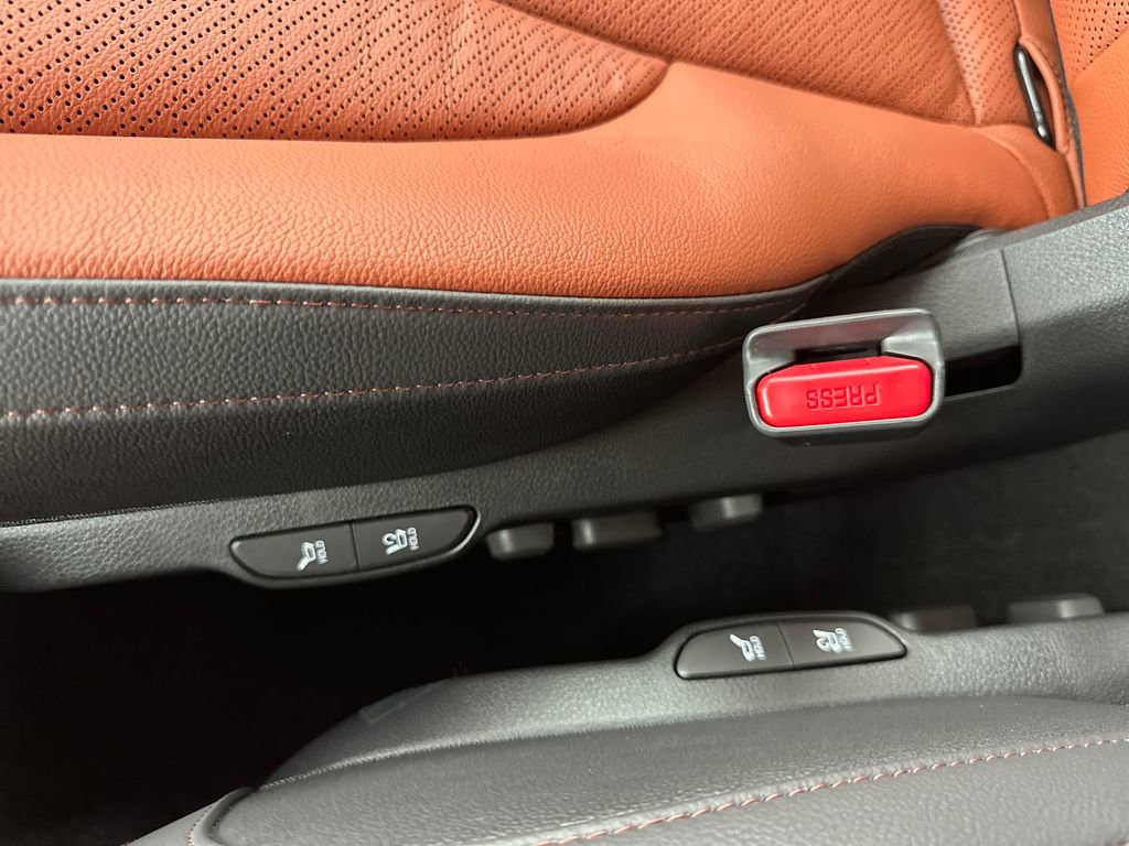 New 2026 Kia Carnival SX Prestige FWD image 21