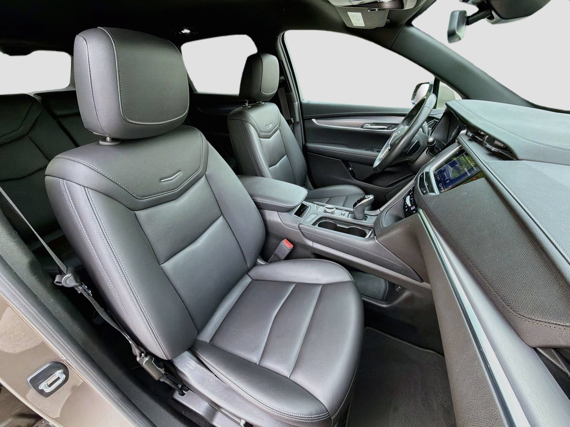 Certified 2023 Cadillac XT5 Luxury FWD image 17