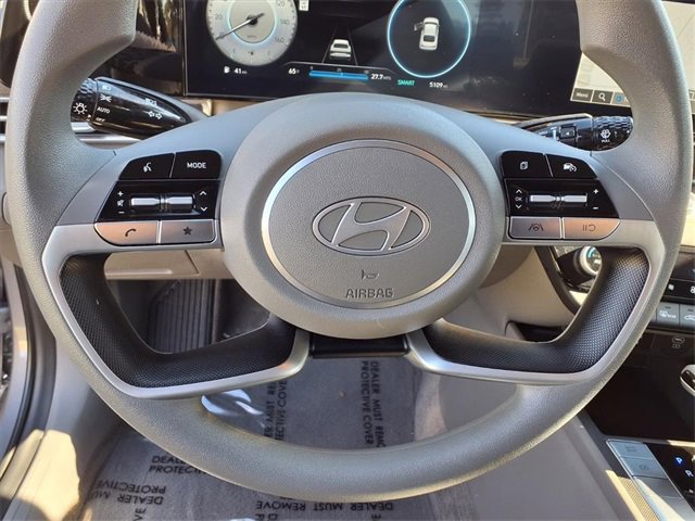 Used 2024 Hyundai Elantra SEL image 15