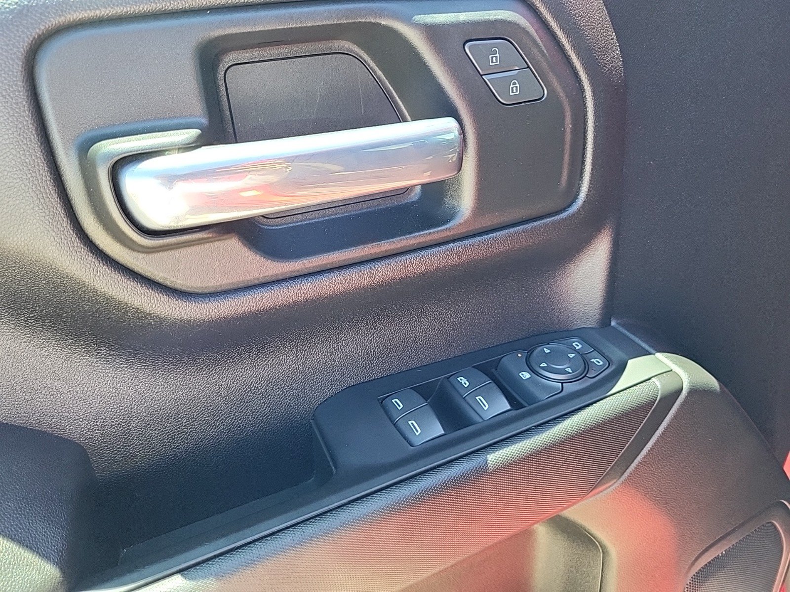 Used 2022 Chevrolet Silverado 1500 Custom RWD image 15