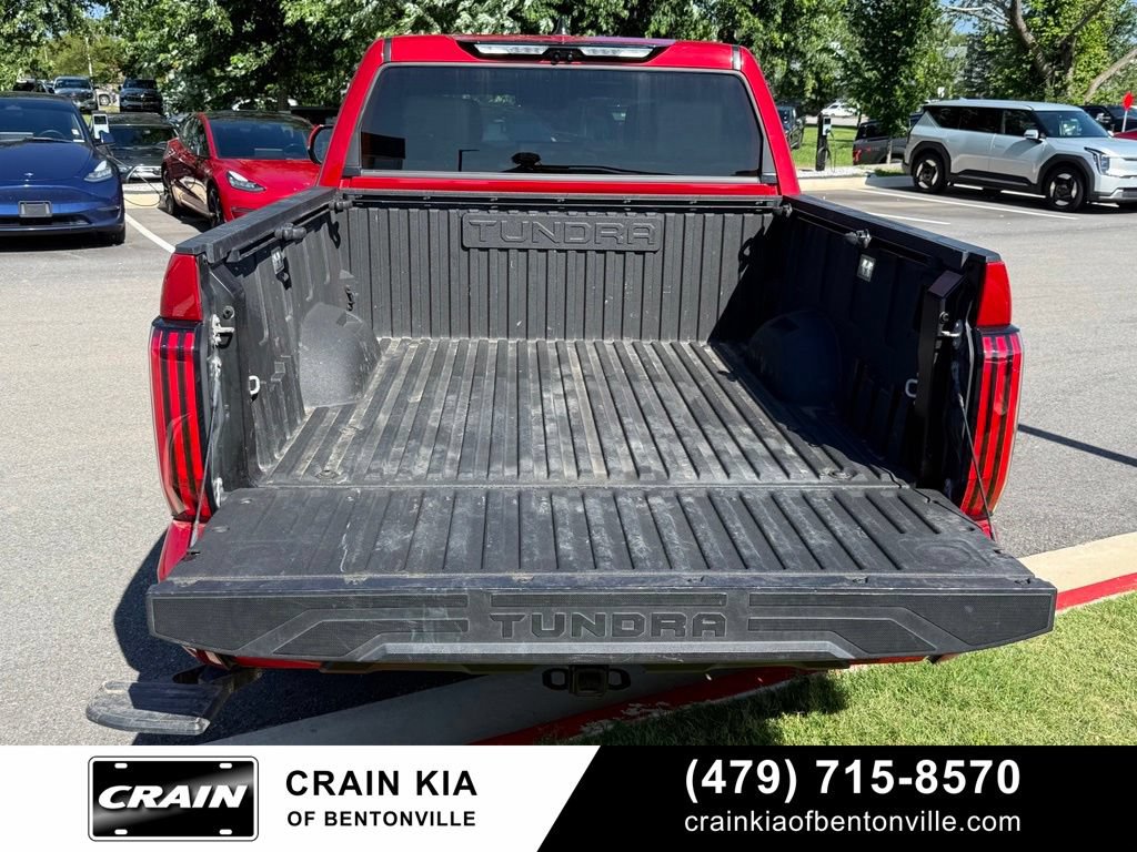 Used 2024 Toyota Tundra Platinum AWD/4WD image 31
